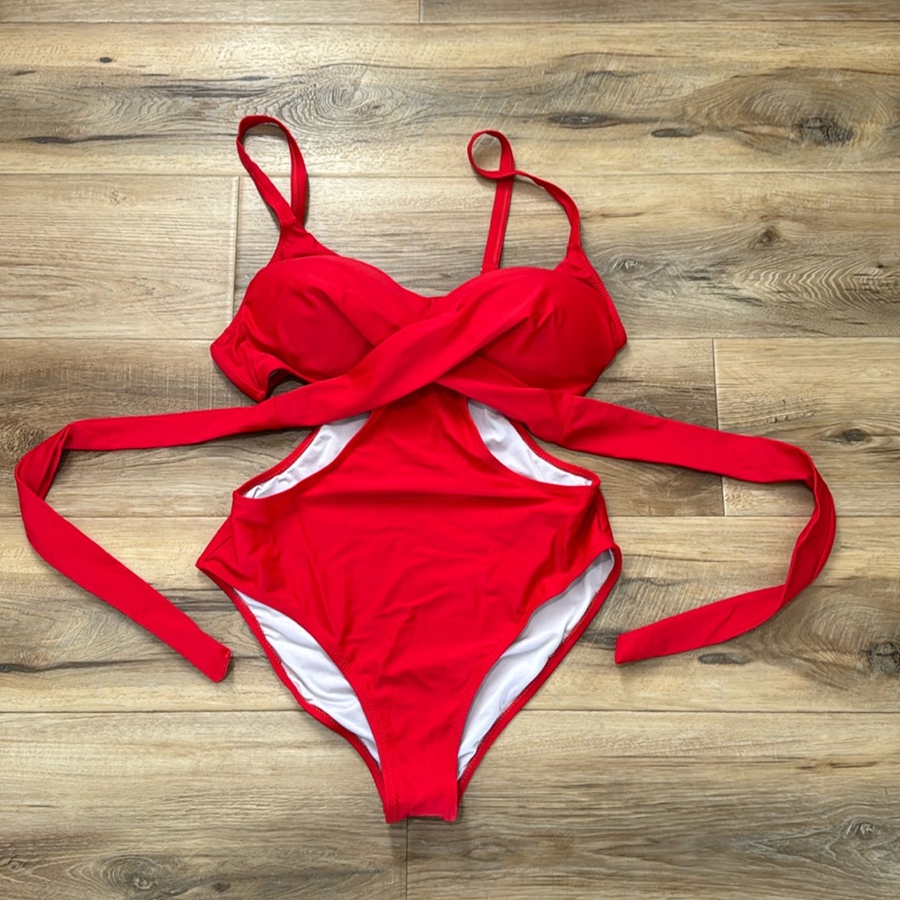 Cupshe Red CrissCross 1 Piece Swimsuit